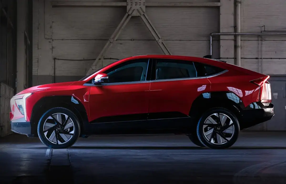 Mahindra XEV 9e long range EV